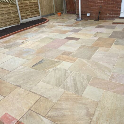 Paving Superstore _ Riven Sandstone 'Select Range' Fossil Buff - PAVING SLABS